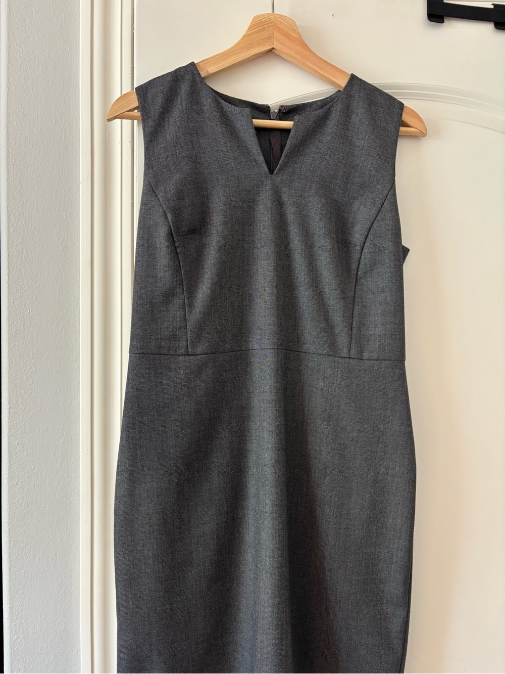 Ann Taylor Gray Sleeveless Sheath Dress with V-Notch